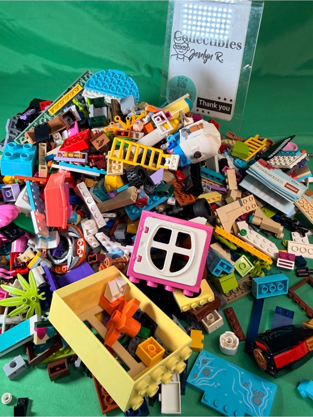 4lb Lego Bulk Lot: Assorted Bricks, Mini-figures used 4 Figure - Picture 4 of 15